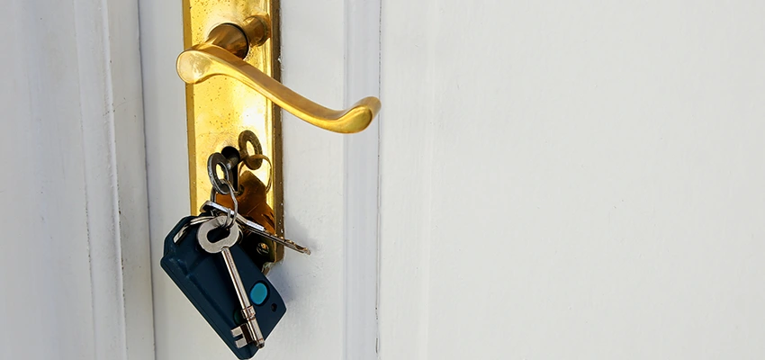 Broken Door Key Extraction in Ridgecrest, CA